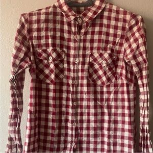 Forever 21, Women’s Red Gingham Print Front Pockets Button Up Shirt, Size M (6)